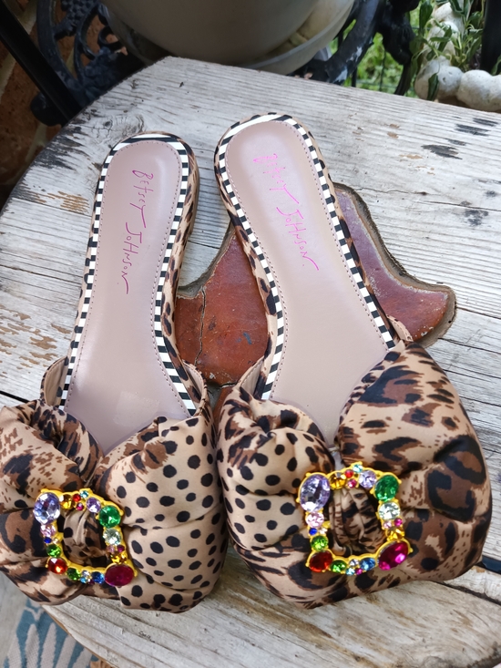 Betsey Johnson Shoes - Betsey Johnson Leopard & Polka Dot Slide Sandals in Beige